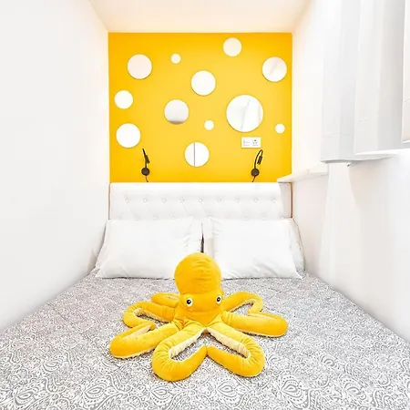 Pulpo Amarillo 플라야 델 잉글스