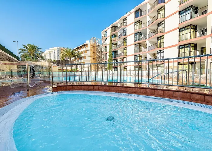 Pulpo Amarillo 普拉亚戴尔雷安格莱斯