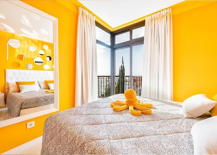 Pulpo Amarillo Playa del Inglés